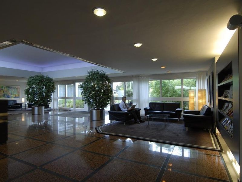 Hotel Photo 7
