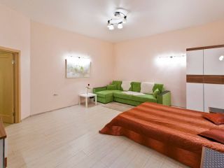Апартаменты 86 м. кв. на Марата 8