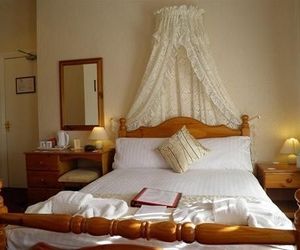 Lynbar Guesthouse - Guest house Blackpool United Kingdom