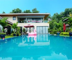 Flamingo Happy Villa Owner Ngoc Quang Vietnam