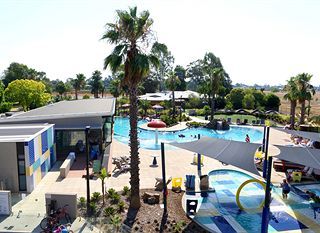 Hotel pic RACV Cobram Resort