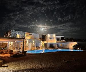 Blu Adamas Greece