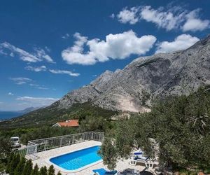 Holiday Home Chill Zone Baska Voda Croatia