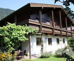 Holiday home Landhaus Josien 2 Goldeggweng Austria