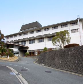 NearBy Hotel