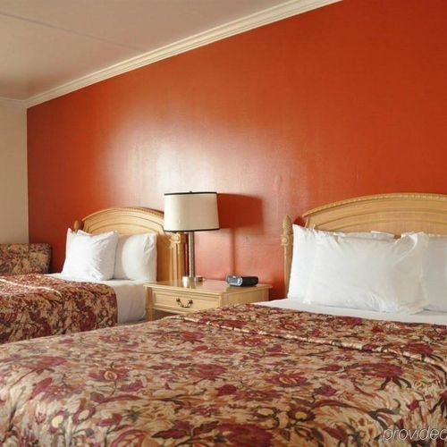 Photo of Red Carpet Inn Orange