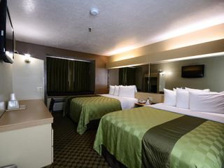 Hotel pic Desert Inn