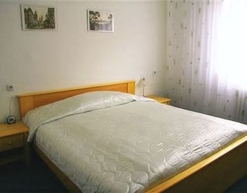 hotel booking template