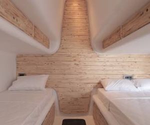 MyCocoon Hostel Mykonos Town Greece