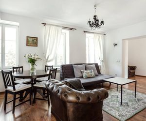 Authentic Vokieciu Old Town Apartment Vilnius Lithuania