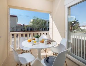 Apartments Malibu Deluxe Vir Croatia