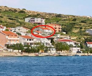 Apartments with a parking space Metajna (Pag) - 4127 Zubovici Croatia