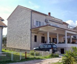 Apartments with a parking space Splitska (Brac) - 2858 Postira Croatia