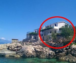 Seaside secluded apartments Cove Virak bay - Virak (Hvar) - 12321 Gdinj Croatia