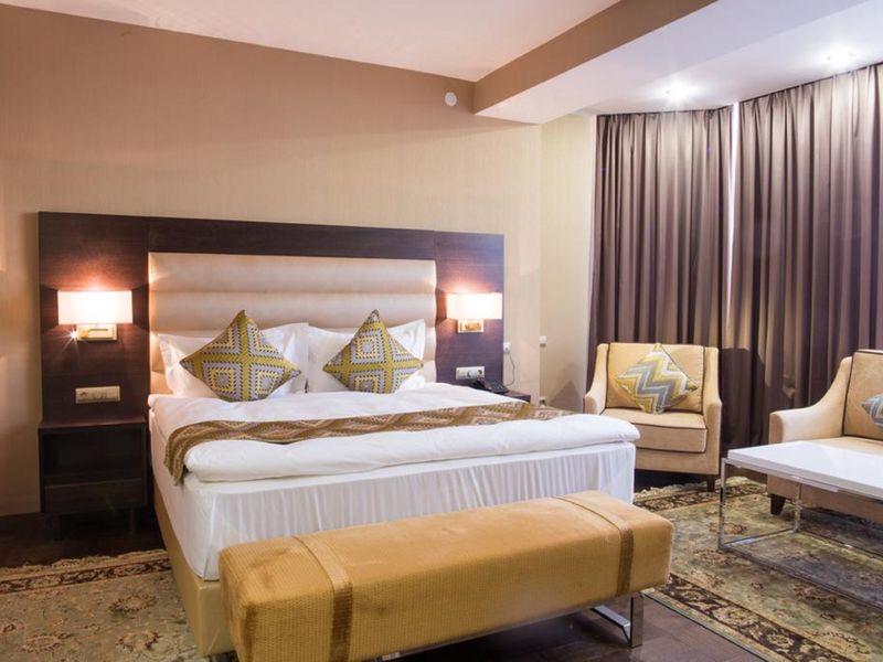 Hotel Photo 6