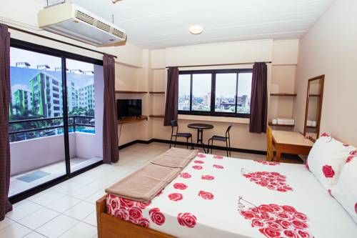 Hotel Photo 8