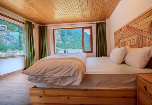 Hotel Batseri SANGLA