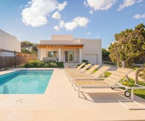 Villa Menorca Cala dOr Spain