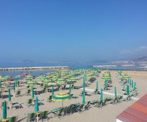 Holiday Formia Guesthouse Formia Italy