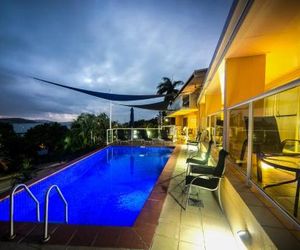 Sunlit Waters Studio Apartments Airlie Beach Australia