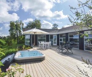 Two-Bedroom Holiday Home in Farevejle Farevejle Denmark