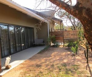Ukuthula Cottages - luxury `bed in the bush´ Amanda South Africa