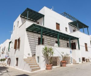 Depis Place & Apartments Naxos Town Greece