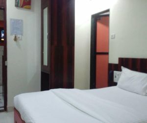 Hotel Sea View Sheva India