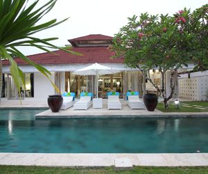 Villa Putih Seminyak Indonesia