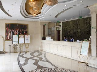 Фото отеля Vienna Hotel Suzhou Likou furniture city Branch