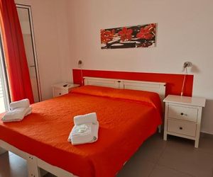 Colori Della Sicilia Guest House Punta Braccetto Italy