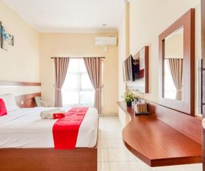 Hasanah Guest House Gajayana Malang Indonesia