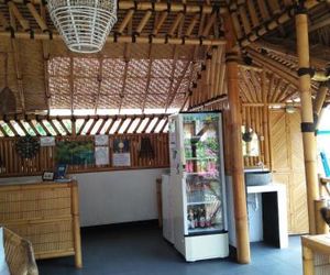 Tua Tua Keladi Bungalows Gili Air Indonesia