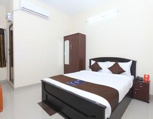 OYO 8661 Luxe Residency Sholinganallur India