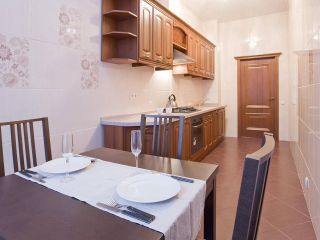 NEVSKY APARTMENT. Pushkinskaya 2