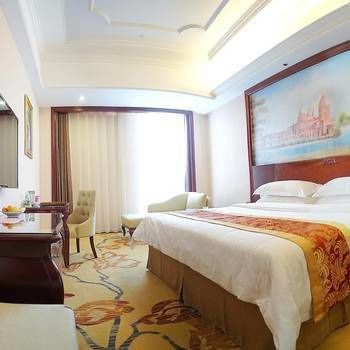 Vienna International Hotel Maoming Xinyi Xinshang Road