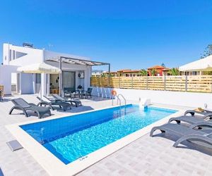 Blue Oyster Villas Adelianos Kampos Greece