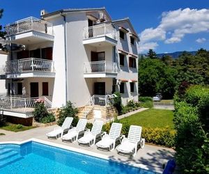 Apartments with a swimming pool Jadranovo (Crikvenica) - 12921 Diminici Croatia