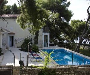 Seaside house with a swimming pool Hvar - 12919 Hvar Croatia