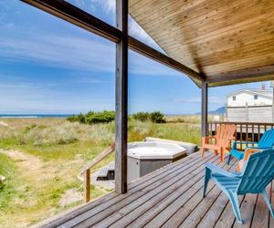 Aliyah - Oceanfront Home Rockaway Beach United States