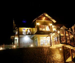 Raarees Mist Resort Munnar India