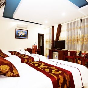 NearBy Hotel