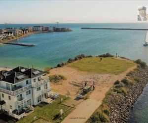 Ferienhaus STRAND HUS direkt am Strand Olpenitz Germany