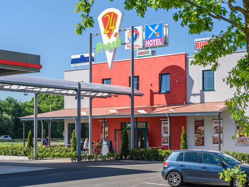 Hotel Photo 17