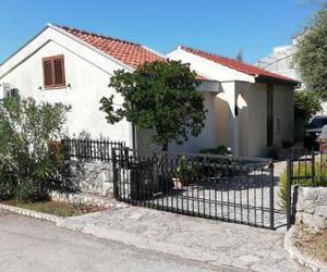 Apartment Basic Donje Petrcane Croatia
