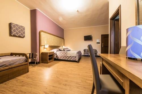 Hotel Photo 8