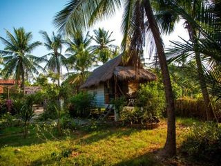 Фото отеля Retro Kampot Guesthouse