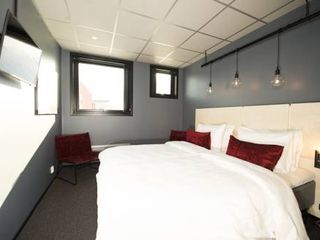 Hotel pic Svalbard Hotell | The Vault