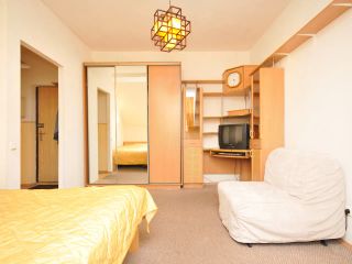Apartment in the centre near Ploschad Vosstaniya