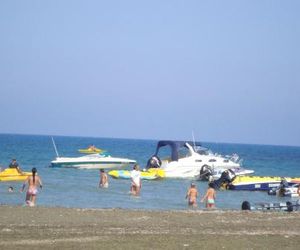 Periyiali Beach Sunset Suite A7 Tersephanou Cyprus